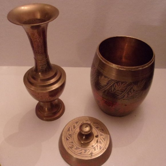 2 HAND CARVED BRASS TURKISH CONTAINERS.WS - Picture 2 of 4